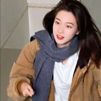 你在我的右手边