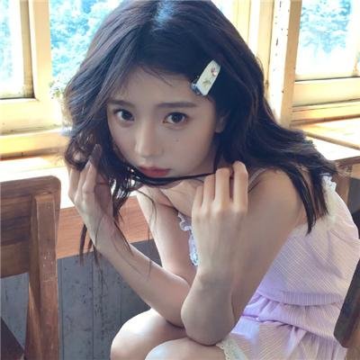 他的摩托车，她的岛